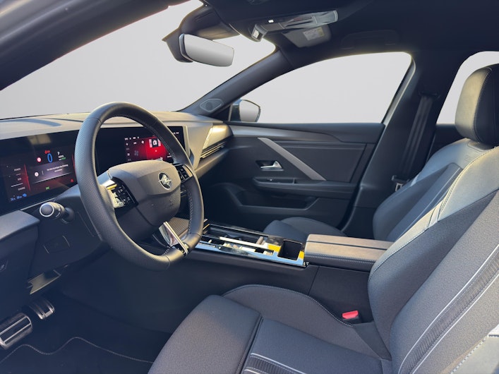 Vehicle image OPEL ASTRA