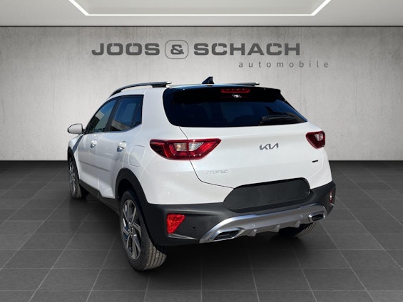 Vehicle image 6 Vehicle image 6