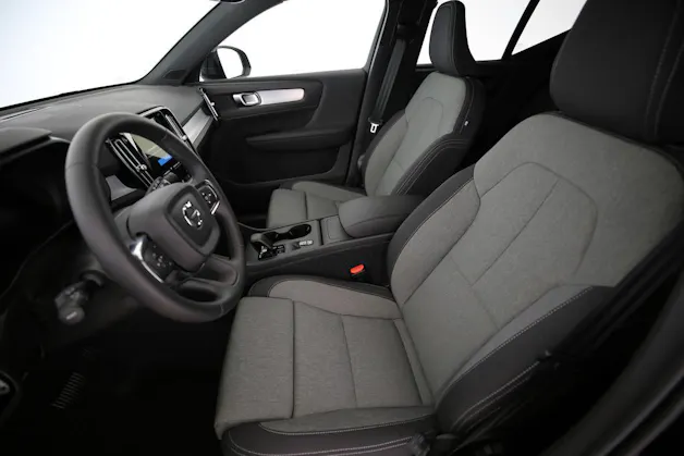Volvo XC40 2.0 B3 MH XCITE