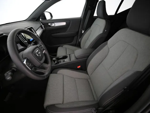 Volvo XC40 2.0 B3 MH XCITE
