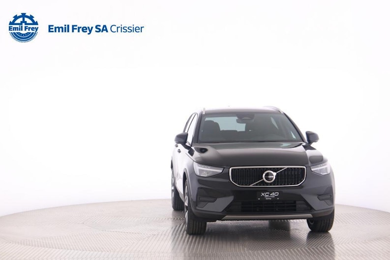 Vehicle image VOLVO XC40