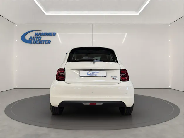 Fiat 500 Red Swiss Edition 3+1