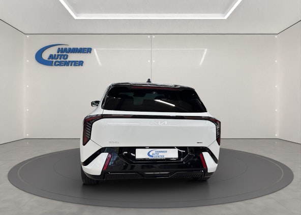 Vehicle image 7 Vehicle image 7