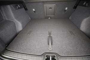 Vehicle image VOLVO XC40 2.0 B3 MH XCITE