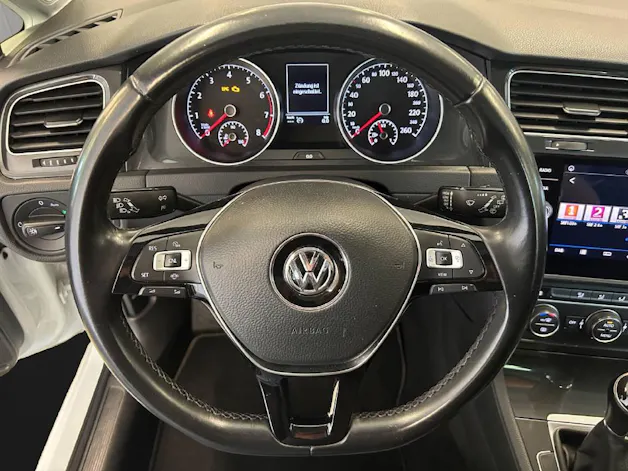 VW Golf VII 1.0 TSI Trendline