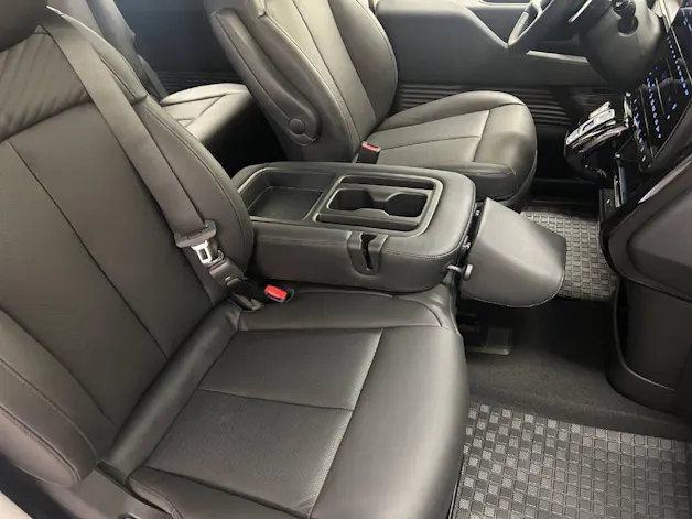 Hyundai Staria Wagon 1.6 T-GDi HEV Vertex