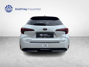 https://vehicle.imgix.net/4037827/324e9f12-7518-46f9-bacf-00da696c3465.jpg