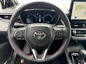 https://vehicle.imgix.net/4037827/6693065a-ff8f-4b86-9a1b-7a023479722e.jpg