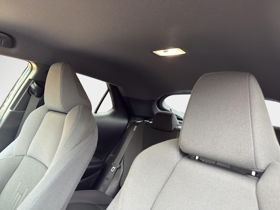 Vehicle image 19 Vehicle image 19