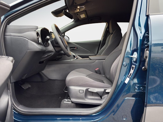 Vehicle image 8 Vehicle image 8