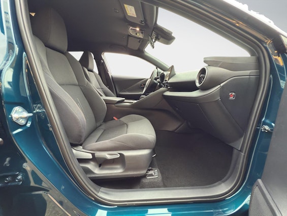 Vehicle image 15 Vehicle image 15