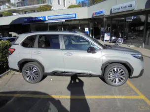 Subaru Forester Station 2.0i e-Boxer Luxury