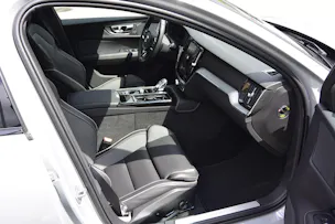 Volvo V60 2.0 T6 TE Plus Dark eAWD