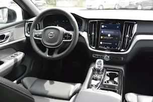 Volvo V60 2.0 T6 TE Plus Dark eAWD