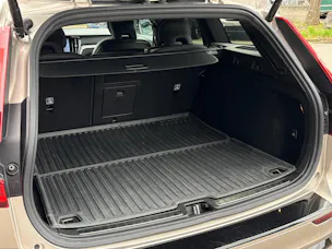 Volvo V60 2.0 B5 Ultimate Dark AWD