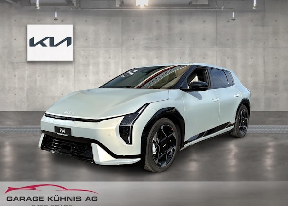 First vehicle image First vehicle image