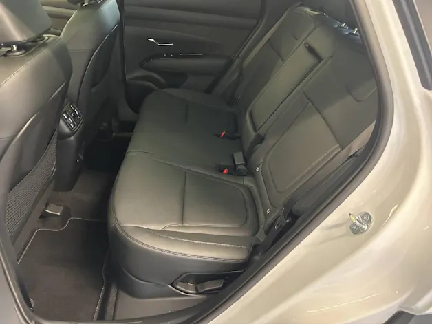 Hyundai Tucson 1.6 T-GDi HEV Vertex Swiss Edition 4WD