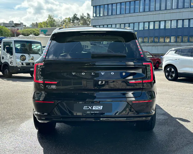 Volvo EX90 Twin Ultra AWD