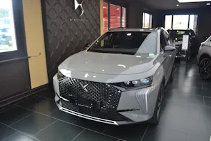 DS Automobiles 7 1.6 E-Tense Jules Verne 4x4