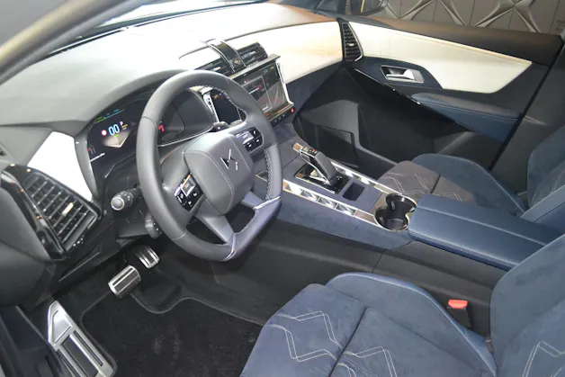 DS Automobiles 7 1.6 E-Tense Jules Verne 4x4