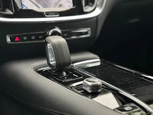 Volvo V60 2.0 T8 TE Ultra Dark eAWD