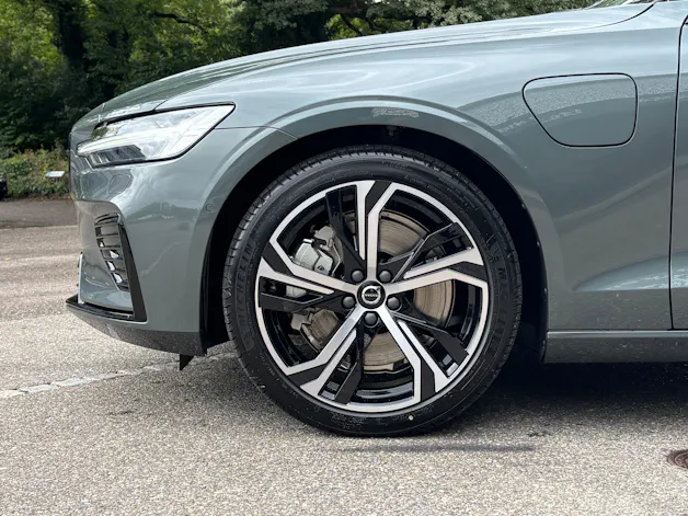 Volvo V60 2.0 T8 TE Ultra Dark eAWD