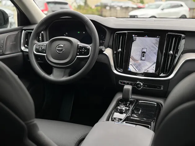 Volvo V60 2.0 T8 TE Ultra Dark eAWD
