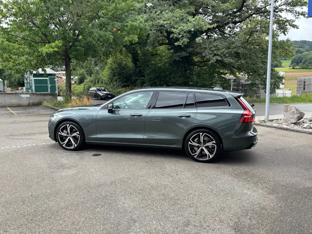 Volvo V60 2.0 T8 TE Ultra Dark eAWD