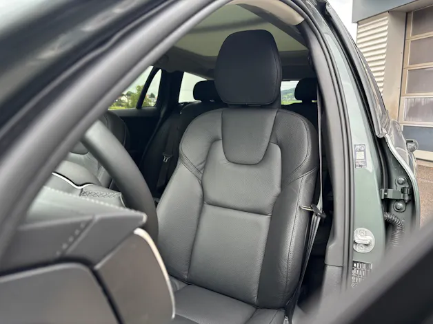 Volvo V60 2.0 T8 TE Ultra Dark eAWD