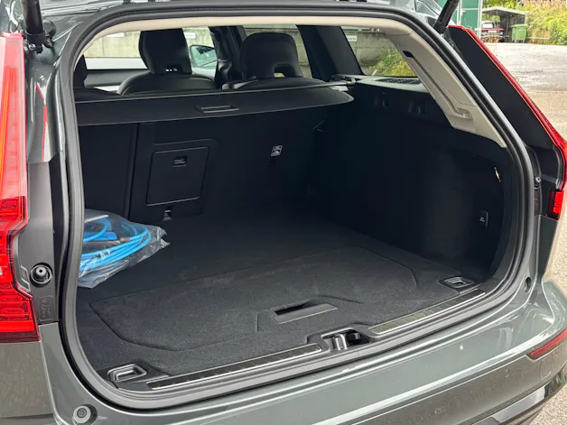 Volvo V60 2.0 T8 TE Ultra Dark eAWD
