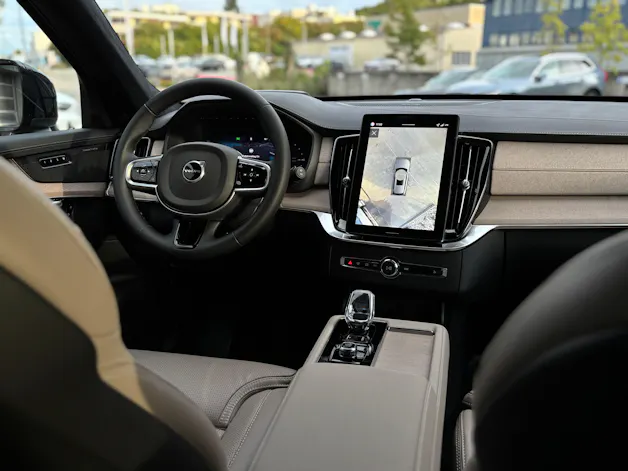 Volvo XC90 2.0 T8 TE Ultra Dark eAWD