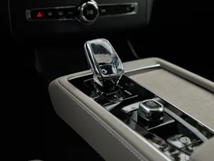 Volvo XC90 2.0 T8 TE Ultra Dark eAWD
