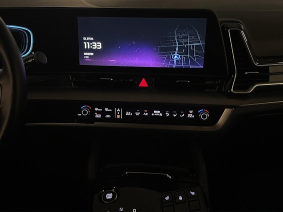 Vehicle image 9 Vehicle image 9