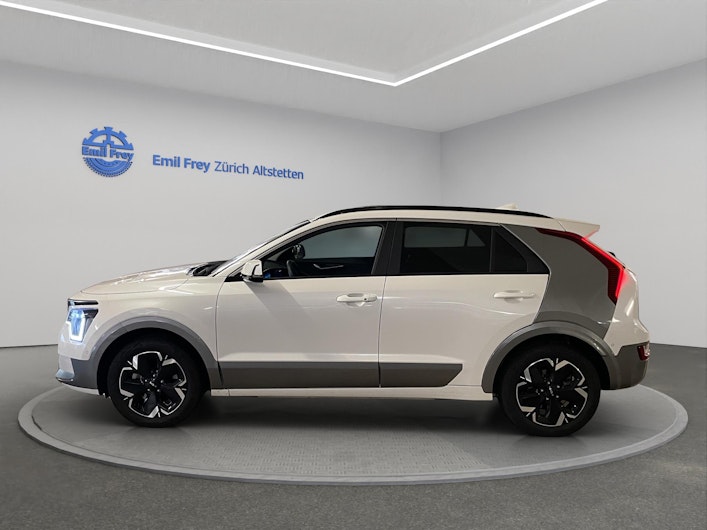 Vehicle image KIA NIRO