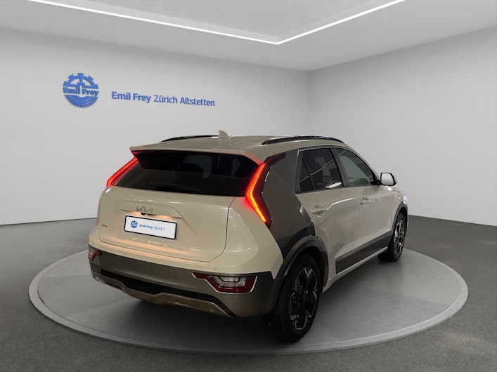 Vehicle image KIA NIRO