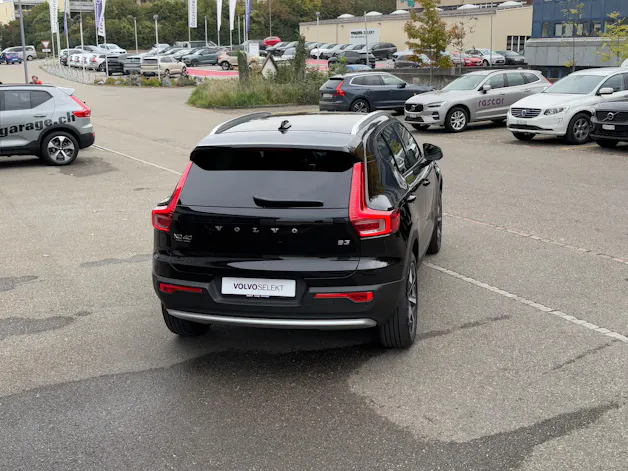 Volvo XC40 2.0 B3 MH XCITE