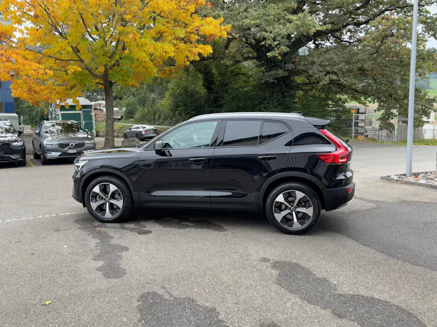 Volvo XC40 2.0 B3 MH XCITE