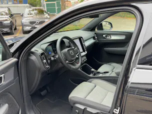 Volvo XC40 2.0 B3 MH XCITE
