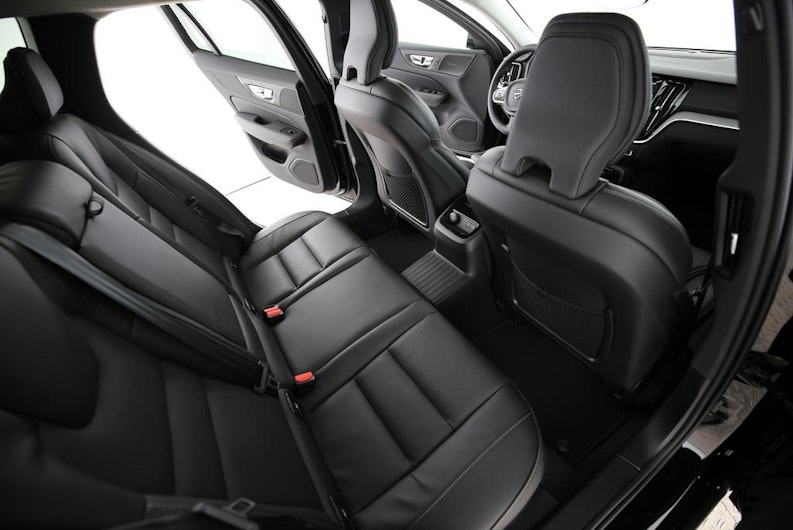 Vehicle image VOLVO V60