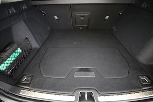 Vehicle image VOLVO V60 2.0 T6 TE Ultra Dark eAWD