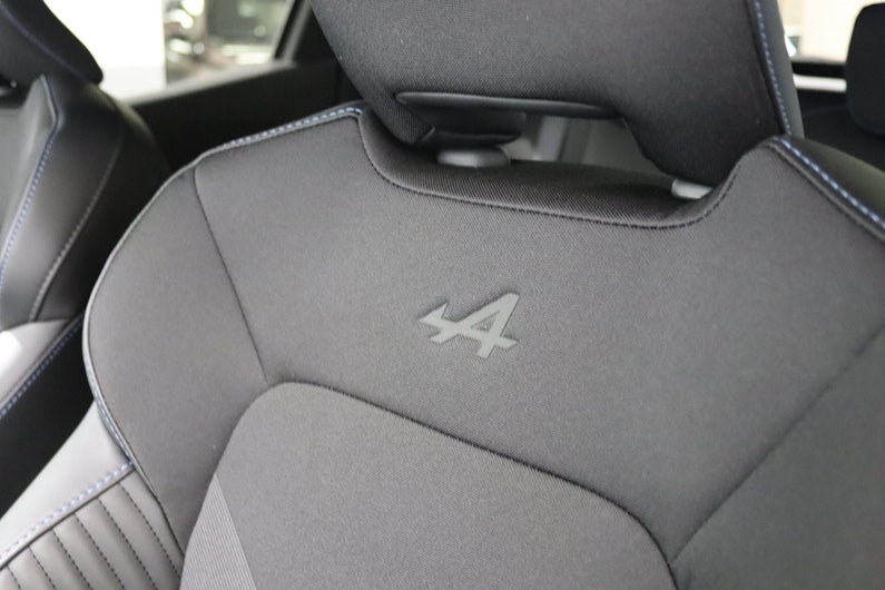 Vehicle image RENAULT CLIO