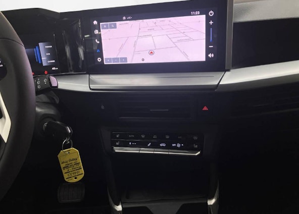 Vehicle image 6 Vehicle image 6