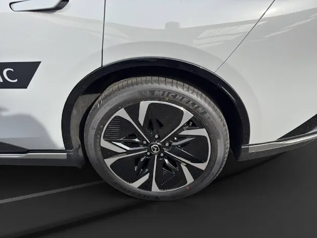 Mazda 6e Takumi Long Range