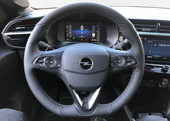 Vehicle image 5 Vehicle image 5