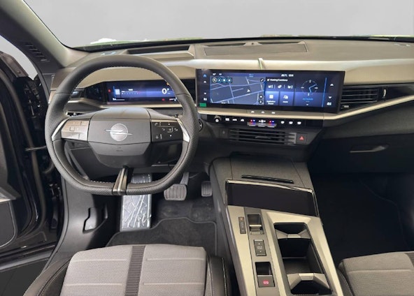 Vehicle image 6 Vehicle image 6