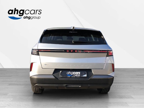 Vehicle image 3 Vehicle image 3