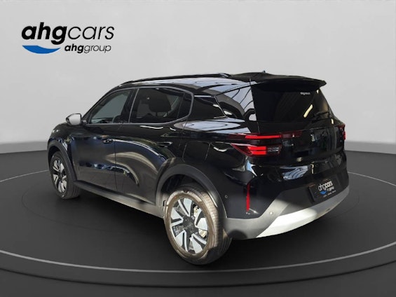 Vehicle image 2 Vehicle image 2