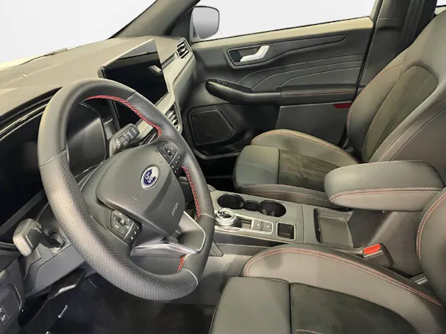 Ford Kuga 2.5 Hybrid ST-Line X 4x4