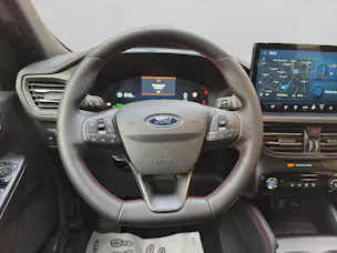 Ford Kuga 2.5 Hybrid ST-Line X 4x4