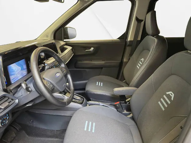 Ford Tourneo Courier 1.0 EcoBoost Active